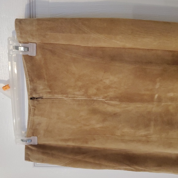 Liz Claiborne Suede Skirt Size 8 - Picture 5 of 8